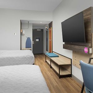 Queen Room Two Queen Beds